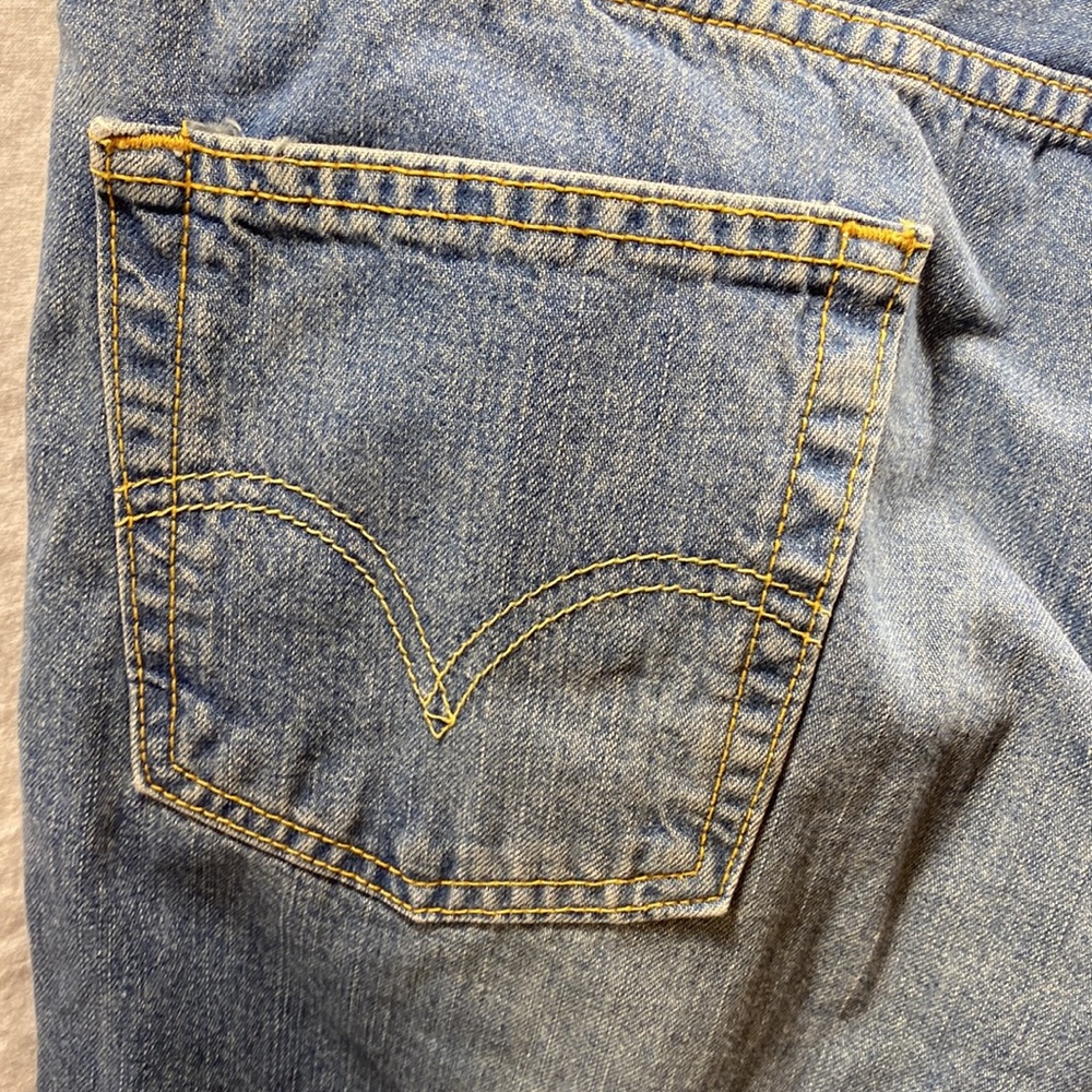 Levi’s Y2K 527 low rise boot fit denim jeans - Picture 5 of 9
